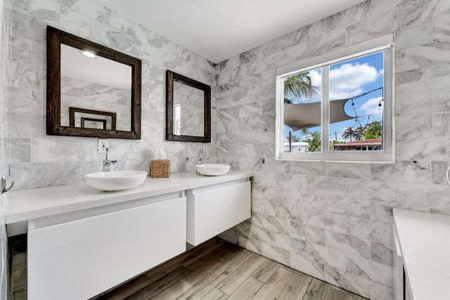 2291 SE 15th Street, Pompano Beach, FL 33062