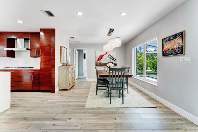 2291 SE 15th Street, Pompano Beach, FL 33062