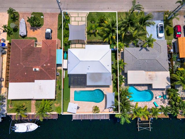 2291 SE 15th Street, Pompano Beach, FL 33062