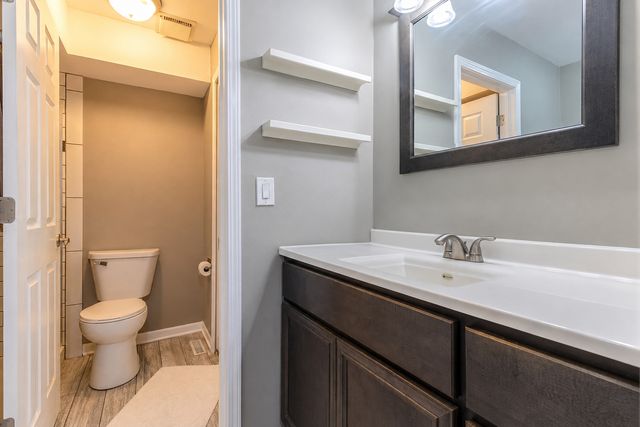 793 Santa Fe Court, Carol Stream, IL 60188