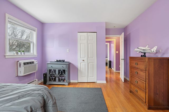 2147 Ridge Avenue 2D, Evanston, IL 60201