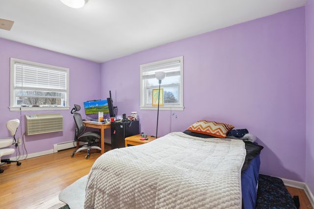 2147 Ridge Avenue 2D, Evanston, IL 60201