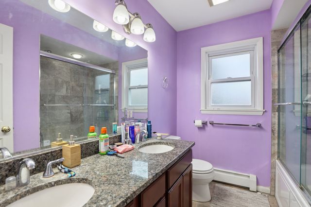 2147 Ridge Avenue 2D, Evanston, IL 60201