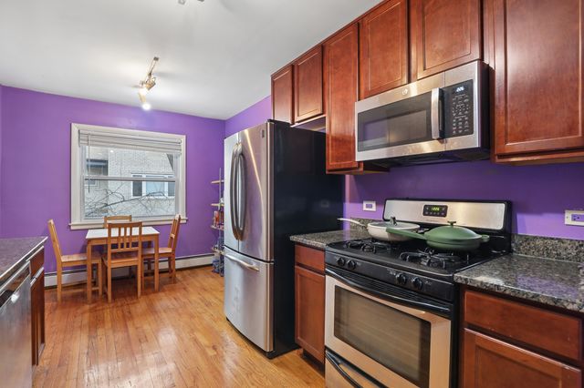 2147 Ridge Avenue 2D, Evanston, IL 60201