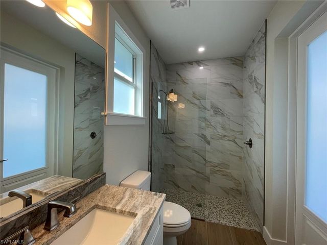 2303 SW 43rd TER, Cape Coral, FL 33914