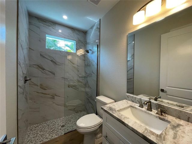 2303 SW 43rd TER, Cape Coral, FL 33914