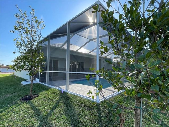 2303 SW 43rd TER, Cape Coral, FL 33914