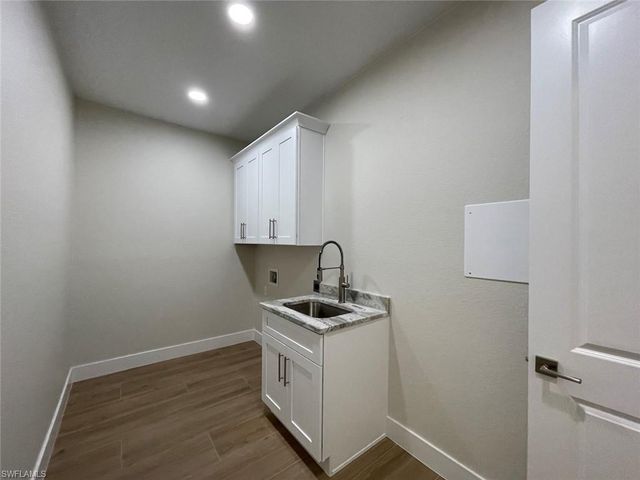 2303 SW 43rd TER, Cape Coral, FL 33914