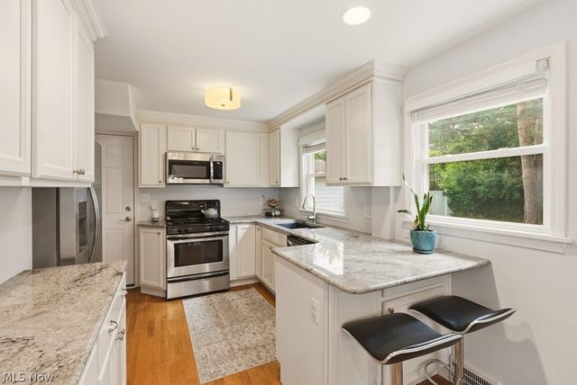 2191 S Belvoir Boulevard, University Heights, OH 44118