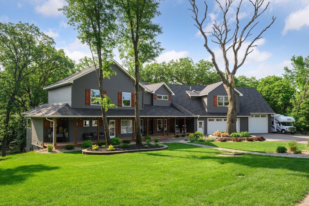 18837 Ogden Street NW, Elk River, MN 55330