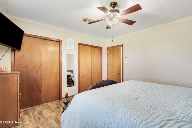 3805 E Hwy 90, New Iberia, LA 70560