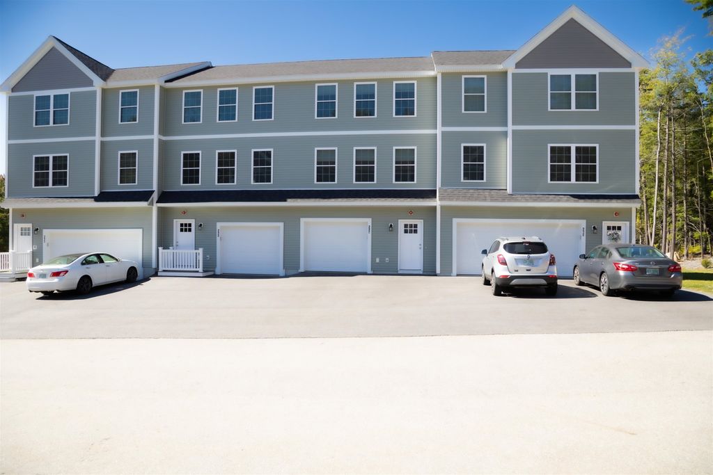 22 Sera Dr Unit C, Nottingham, NH 03290