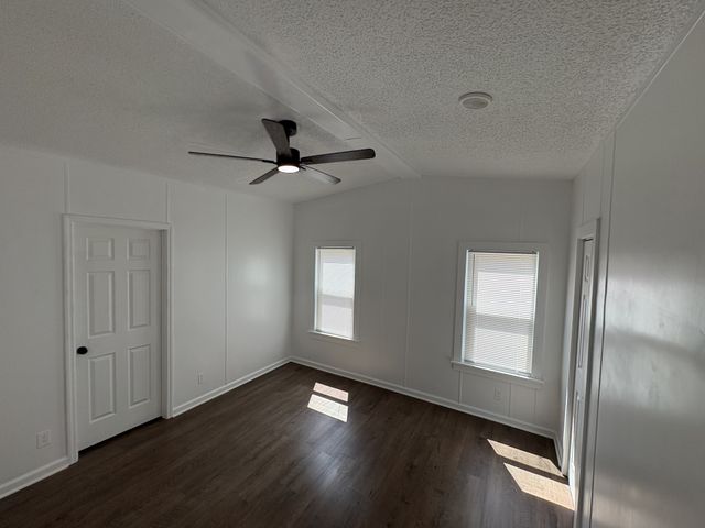 6420 Cochran Ln, Lyles, TN 37098
