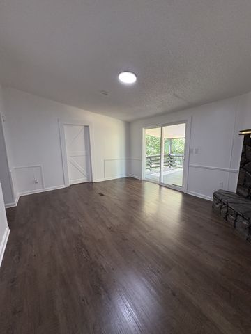 6420 Cochran Ln, Lyles, TN 37098
