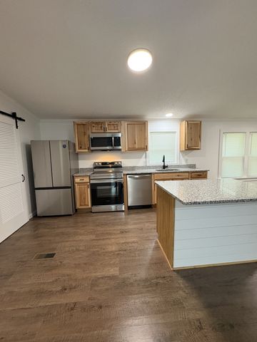 6420 Cochran Ln, Lyles, TN 37098