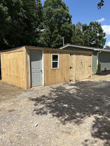 6420 Cochran Ln, Lyles, TN 37098