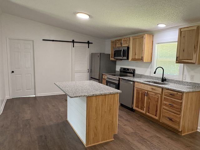6420 Cochran Ln, Lyles, TN 37098