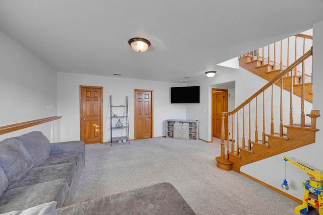 822 Seminole Drive, Lowell, IN 46356