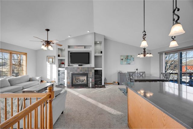 822 Seminole Drive, Lowell, IN 46356