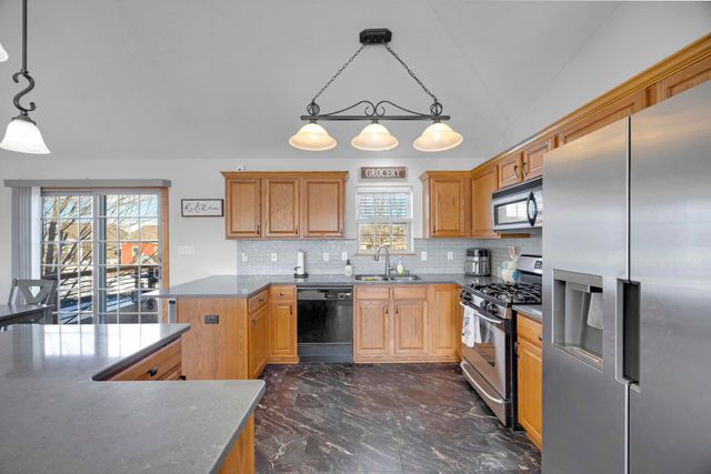 822 Seminole Drive, Lowell, IN 46356