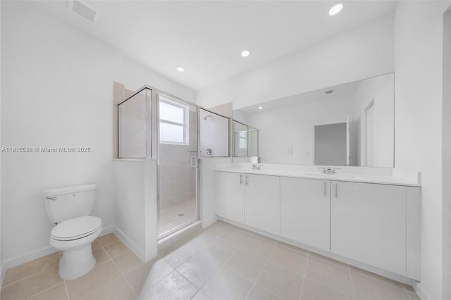 2751 SE 25th Ave, Homestead, FL 33035