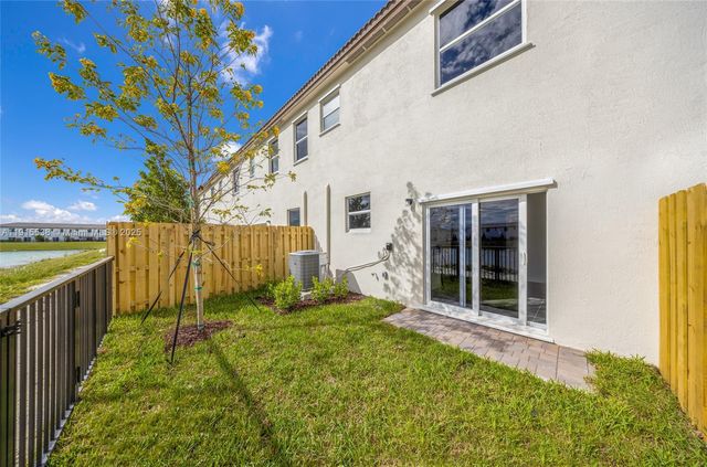 2751 SE 25th Ave, Homestead, FL 33035