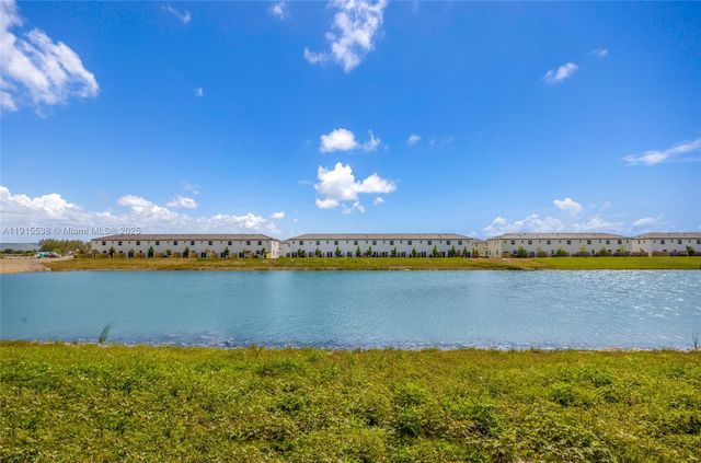 2751 SE 25th Ave, Homestead, FL 33035