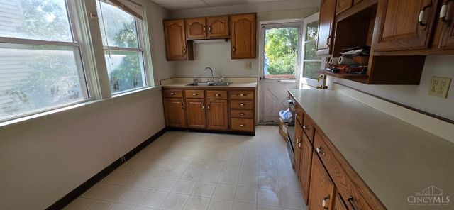 2409 Kenilworth Avenue, Norwood, OH 45212