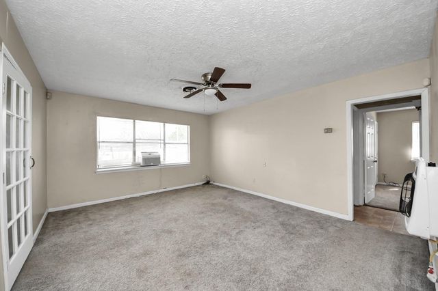 5018 Northridge Drive, Houston, TX 77033