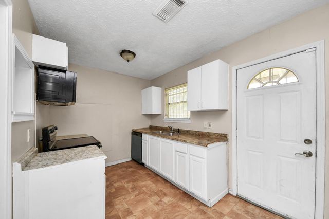 5018 Northridge Drive, Houston, TX 77033