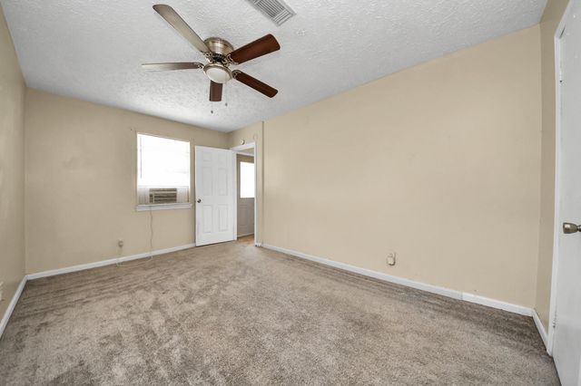 5018 Northridge Drive, Houston, TX 77033