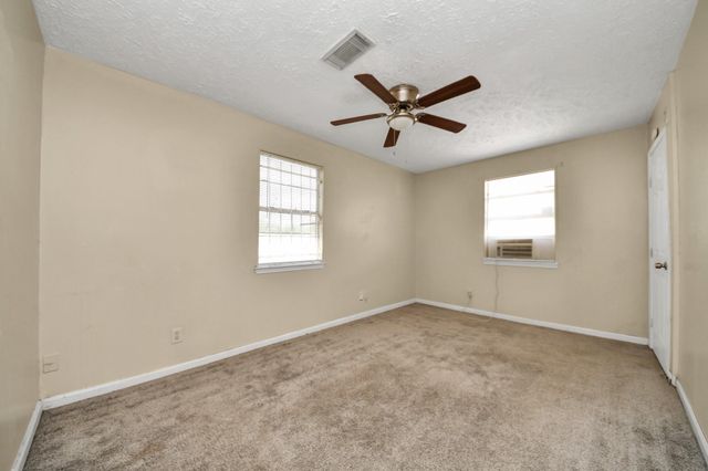 5018 Northridge Drive, Houston, TX 77033