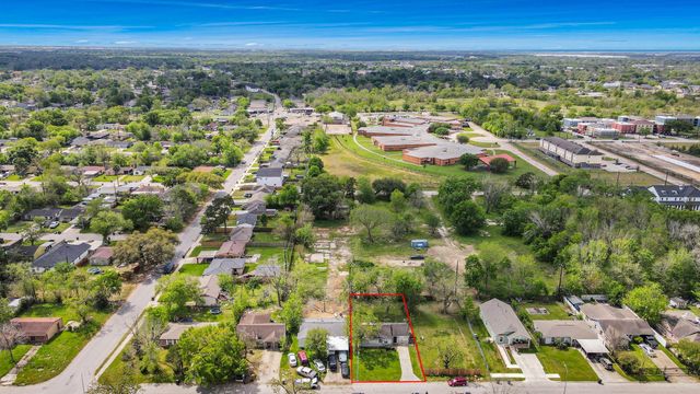 5018 Northridge Drive, Houston, TX 77033