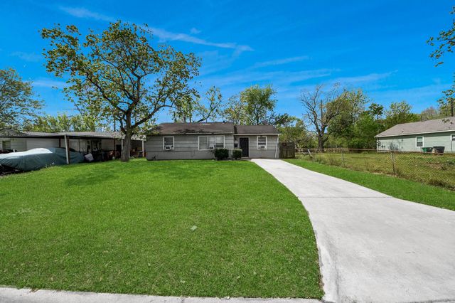 5018 Northridge Drive, Houston, TX 77033