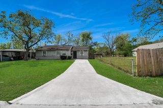 5018 Northridge Drive, Houston, TX 77033