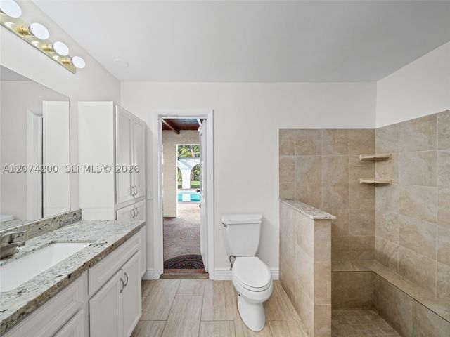 10251 NW 39th Ct, Coral Springs, FL 33065