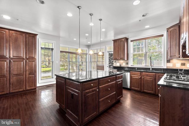 600 OLNEY SANDY SPRING RD, Sandy Spring, MD 20860