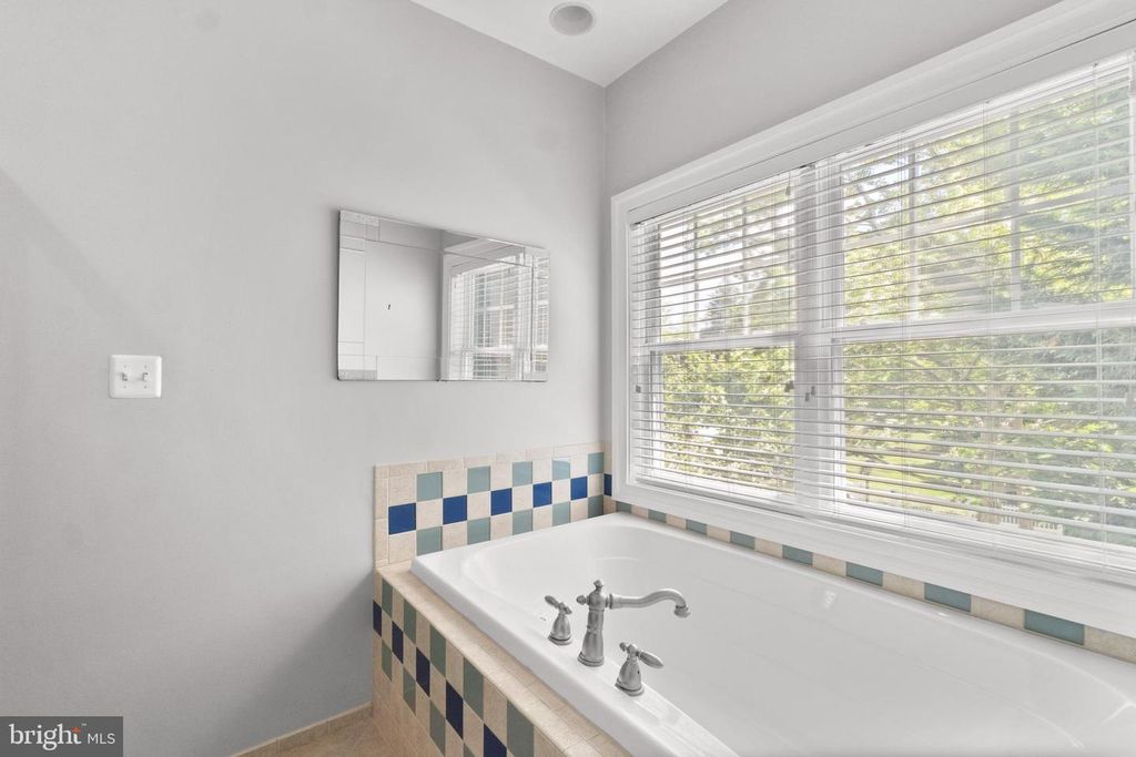 Image 18 of property listing at 600 OLNEY SANDY SPRING RD, Sandy Spring, MD 20860