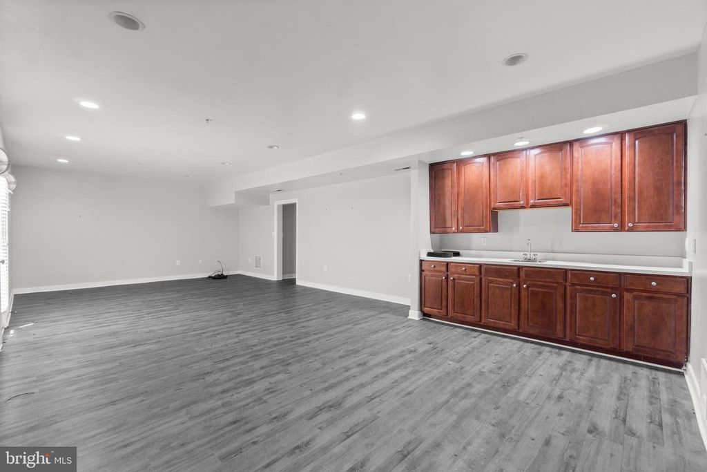 Image 30 of property listing at 600 OLNEY SANDY SPRING RD, Sandy Spring, MD 20860
