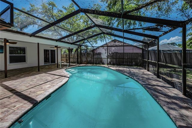 321 ARBOR DRIVE E, Palm Harbor, FL 34683