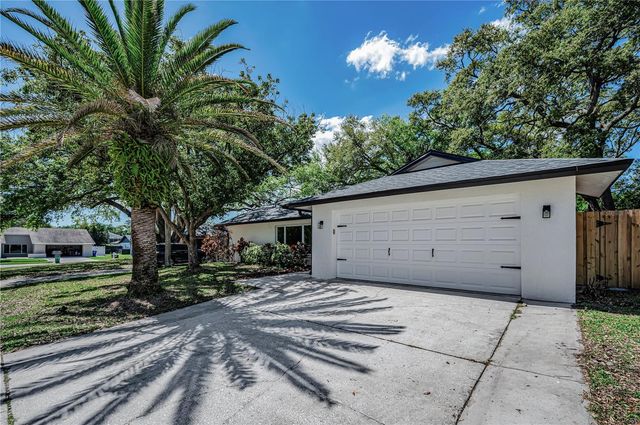 321 ARBOR DRIVE E, Palm Harbor, FL 34683