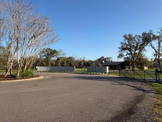 31810 Amberjack Drive, Richwood, TX 77515