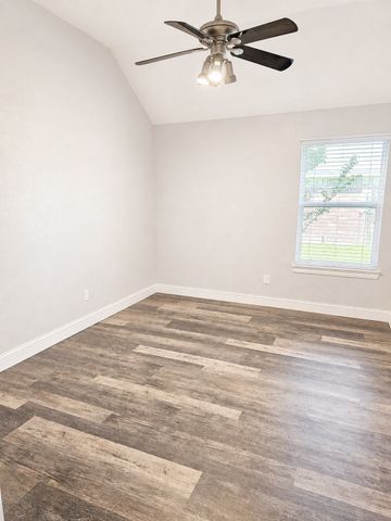 3010 Blair Oak Drive, Rowlett, TX 75089