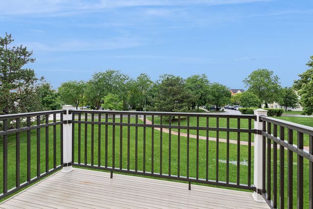 2134 Northwind Circle, Schaumburg, IL 60194