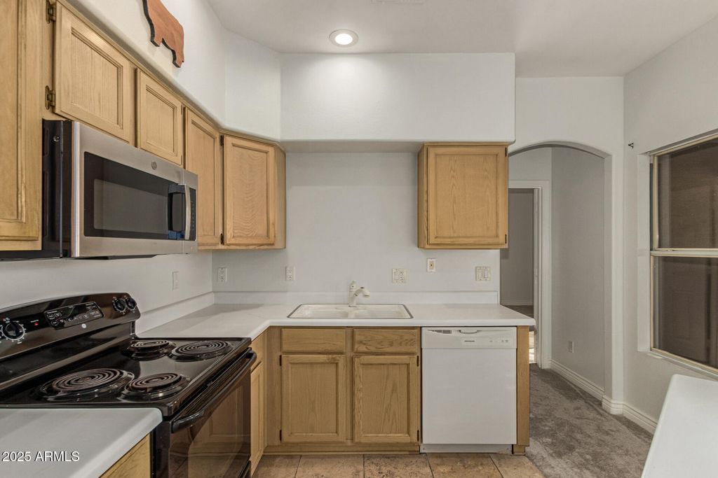 Image 11 of property listing at 500 N ROOSEVELT Avenue 40, Chandler, AZ 85226