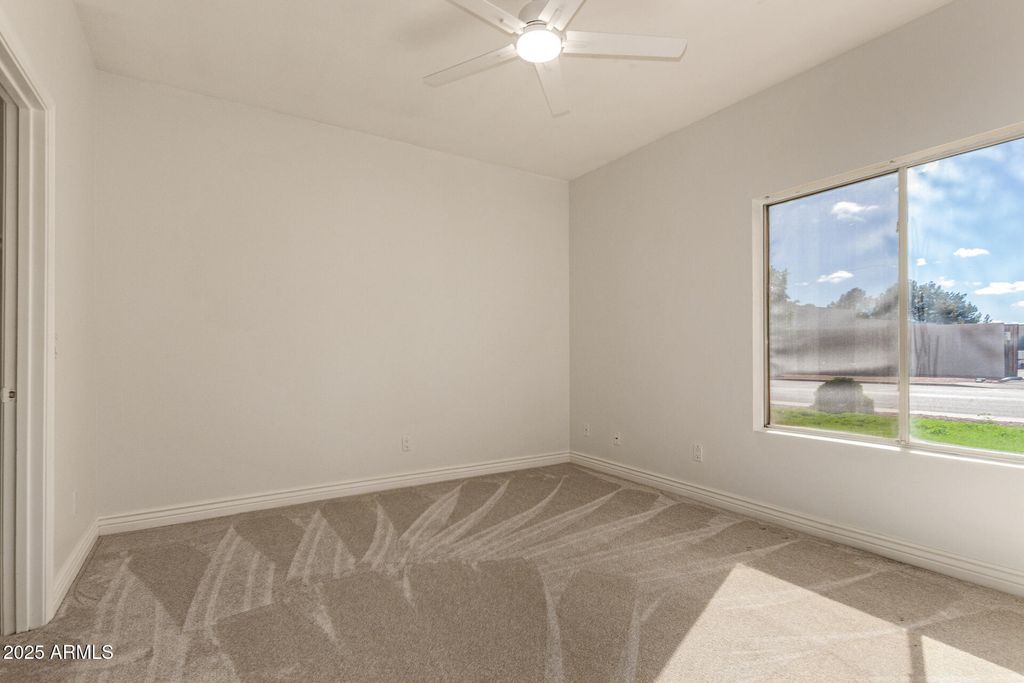 Image 13 of property listing at 500 N ROOSEVELT Avenue 40, Chandler, AZ 85226