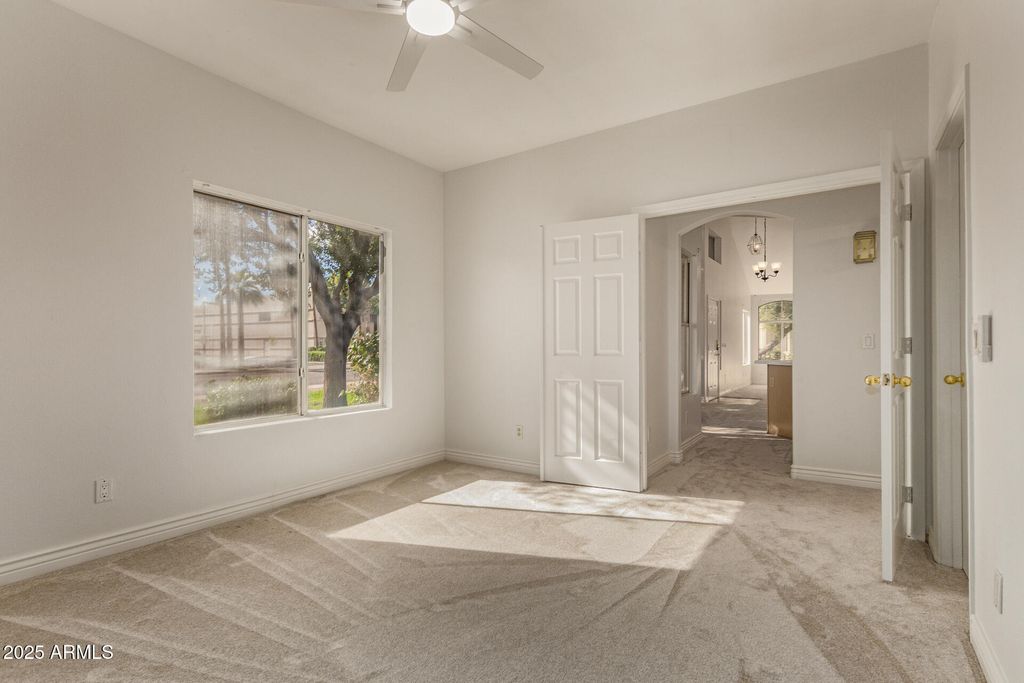 Image 15 of property listing at 500 N ROOSEVELT Avenue 40, Chandler, AZ 85226