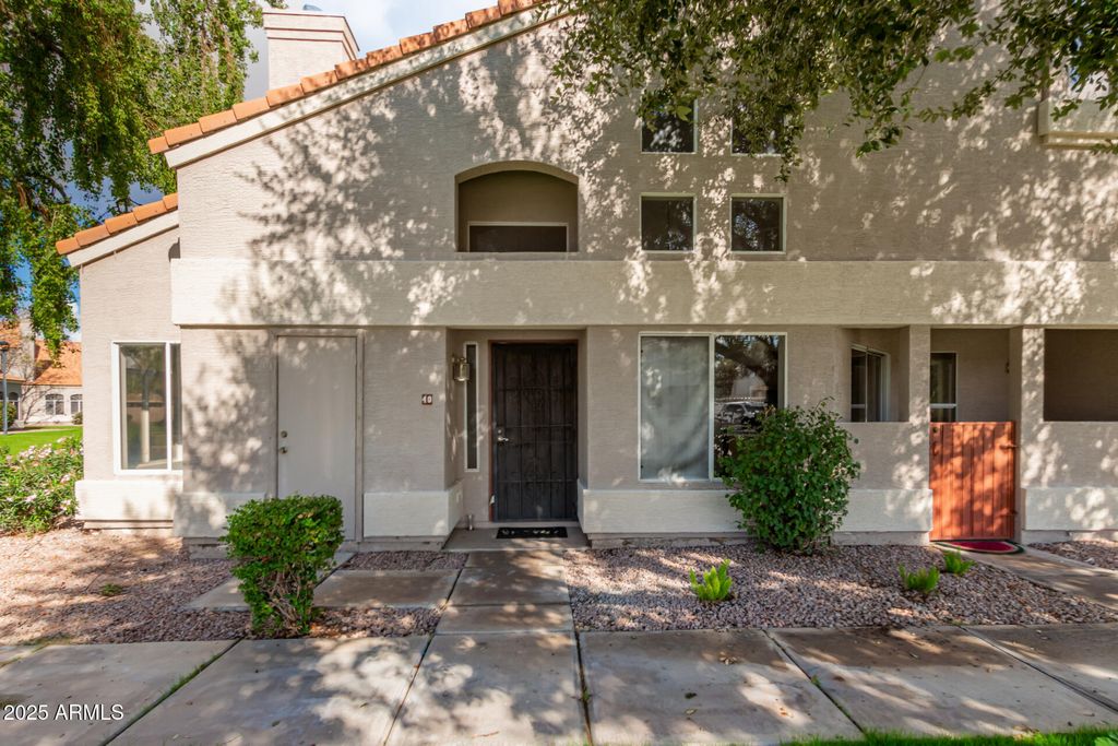 Image 5 of property listing at 500 N ROOSEVELT Avenue 40, Chandler, AZ 85226