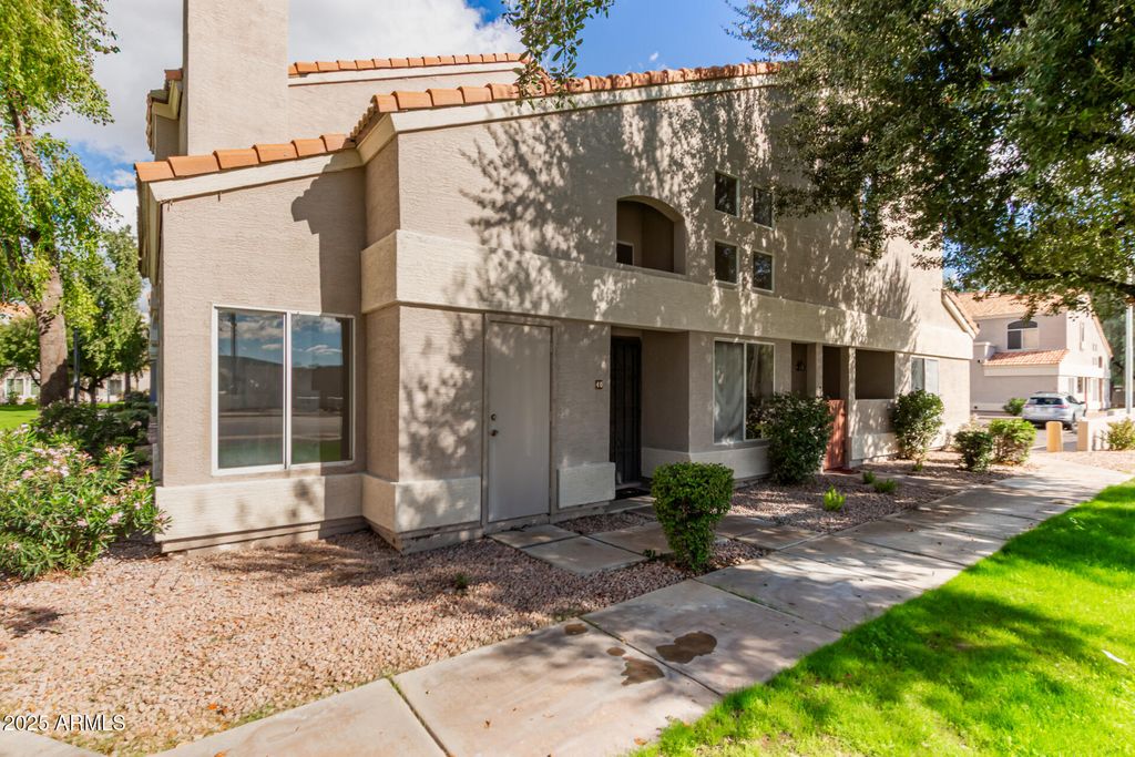 Image 6 of property listing at 500 N ROOSEVELT Avenue 40, Chandler, AZ 85226