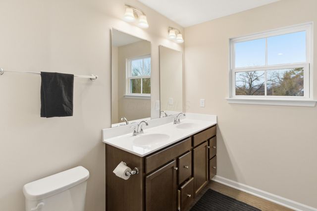 3876 Coach Trail, Grove City, OH 43123